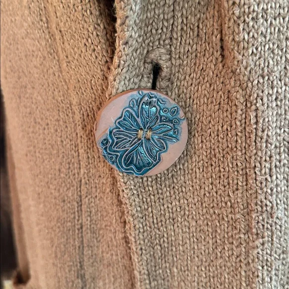 Blue Fish Cozy Brown Knit Cardigan with Pockets - Picture 3 of 11